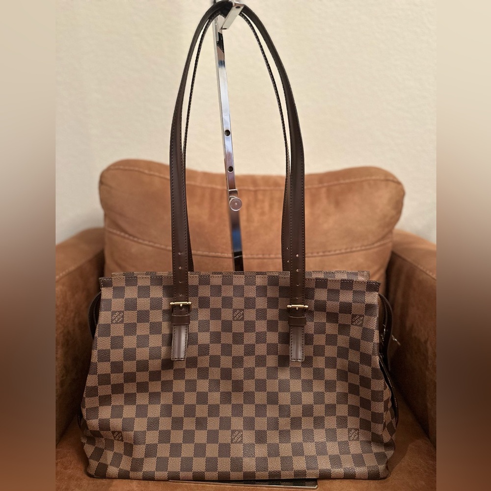 Louis Vuitton Chelsea GM in Damier Ebene